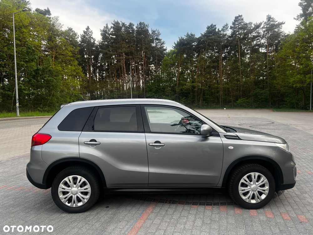 Suzuki Vitara 1.6 Elegance 2WD - 11