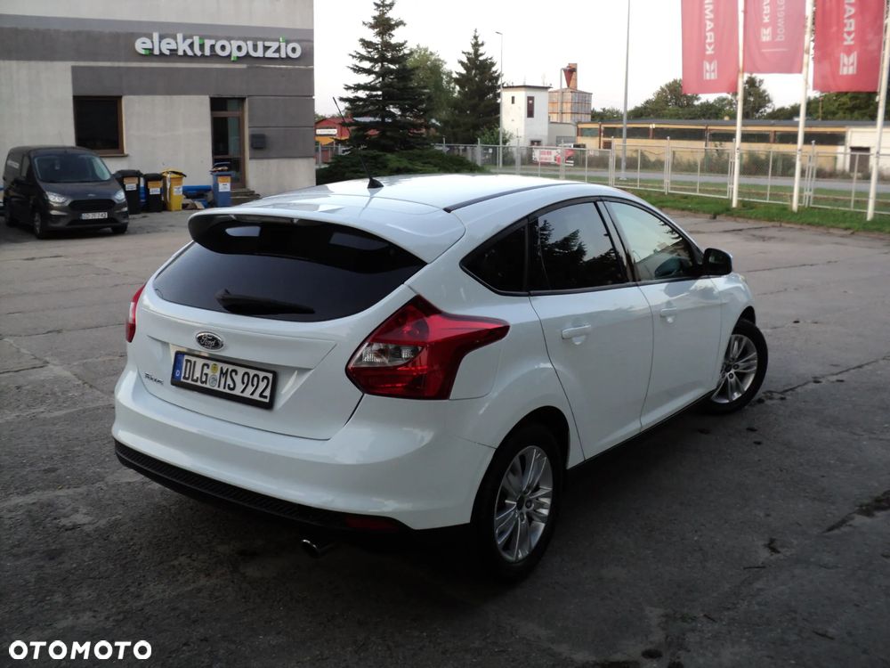 Ford Focus 1.6 EcoBoost Titanium - 4