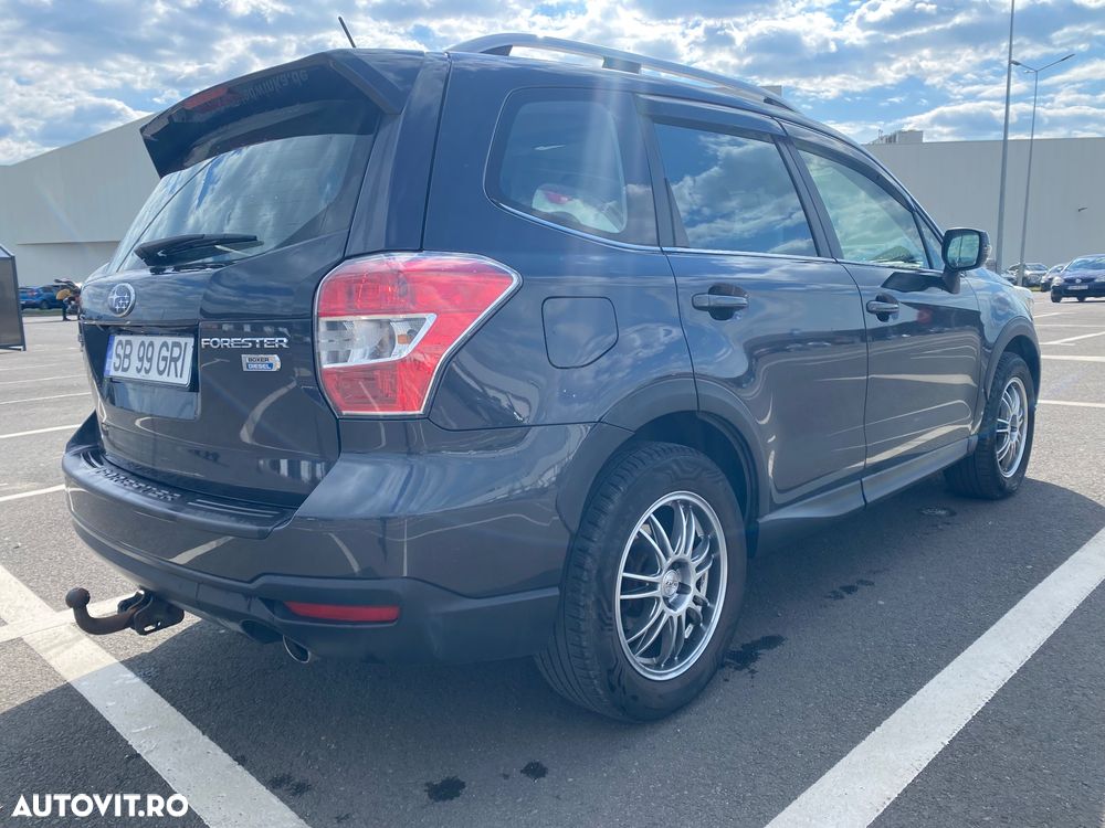 Subaru Forester 2.0D Exclusive - 4