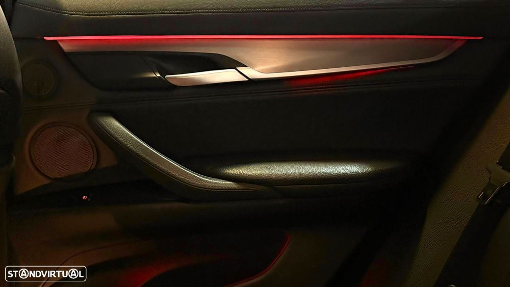 BMW X6 40 d xDrive - 25