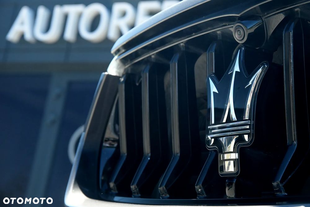 Maserati Levante S Q4 GranLusso - 13