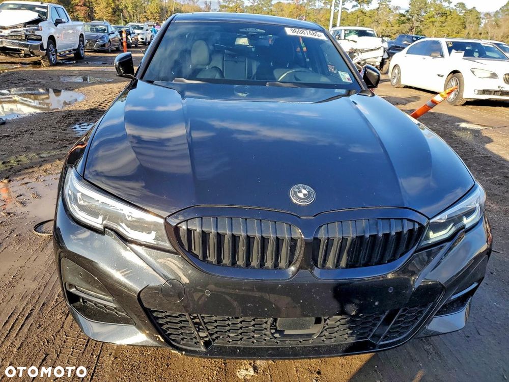 BMW Seria 3 330i Edition Luxury Line Purity - 5