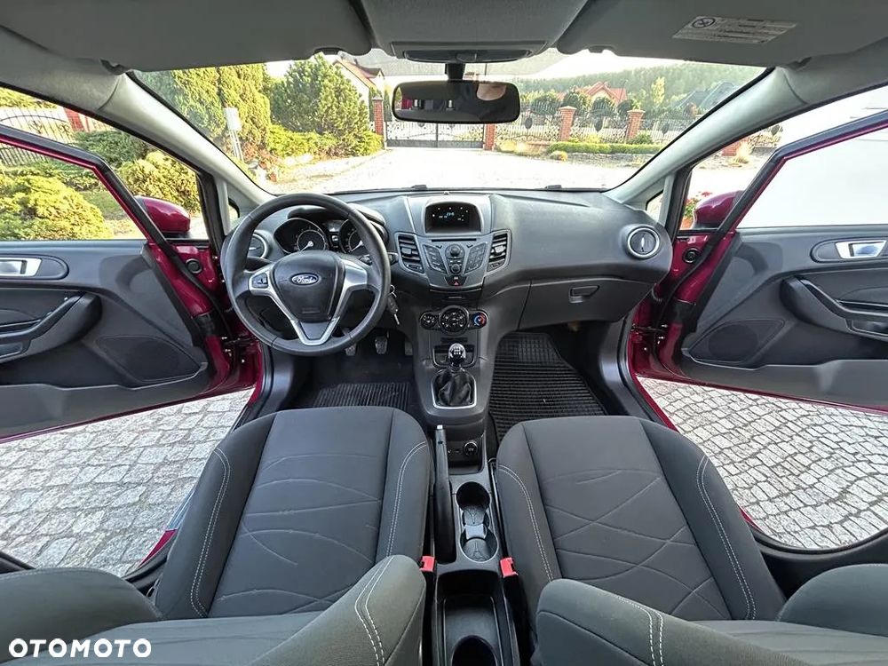 Ford Fiesta - 33