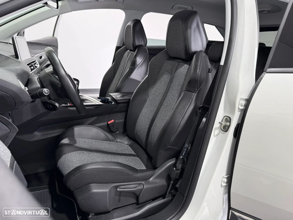 Peugeot 3008 1.5 BlueHDi Allure - 6
