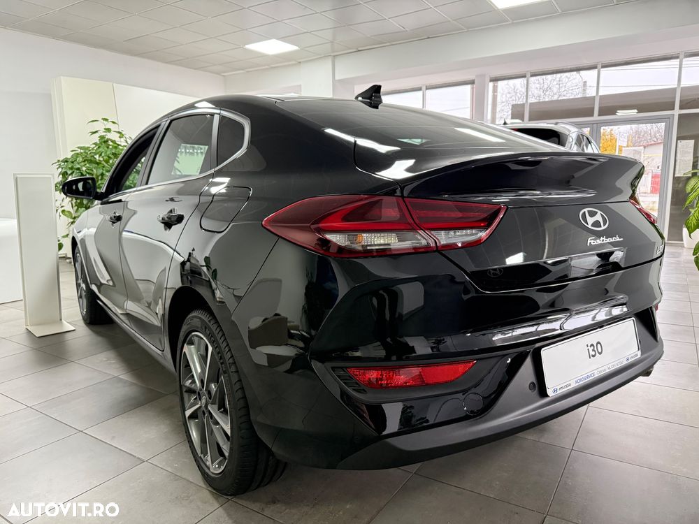 Hyundai i30 Fastback 1.5 T-GDI 140CP 7DCT MHEV Exclusive - 5