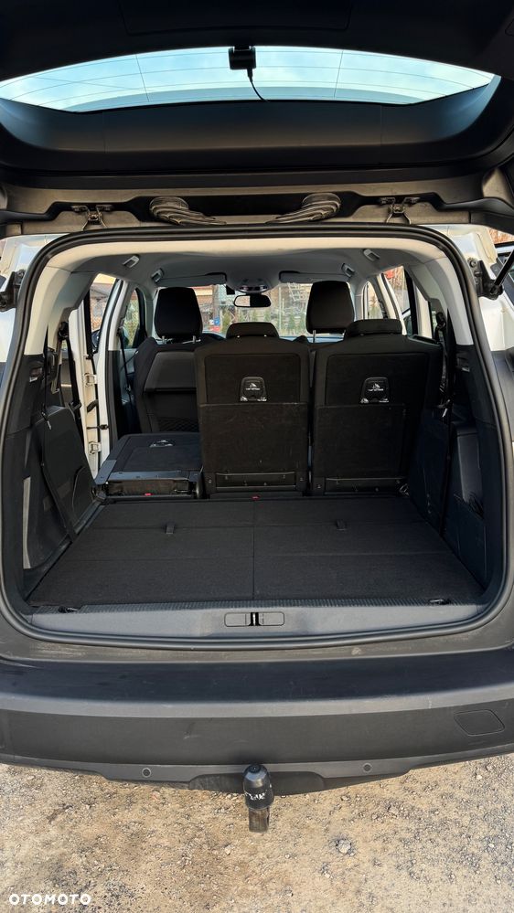 Peugeot 5008 1.6 THP Active S&S EAT6 - 19