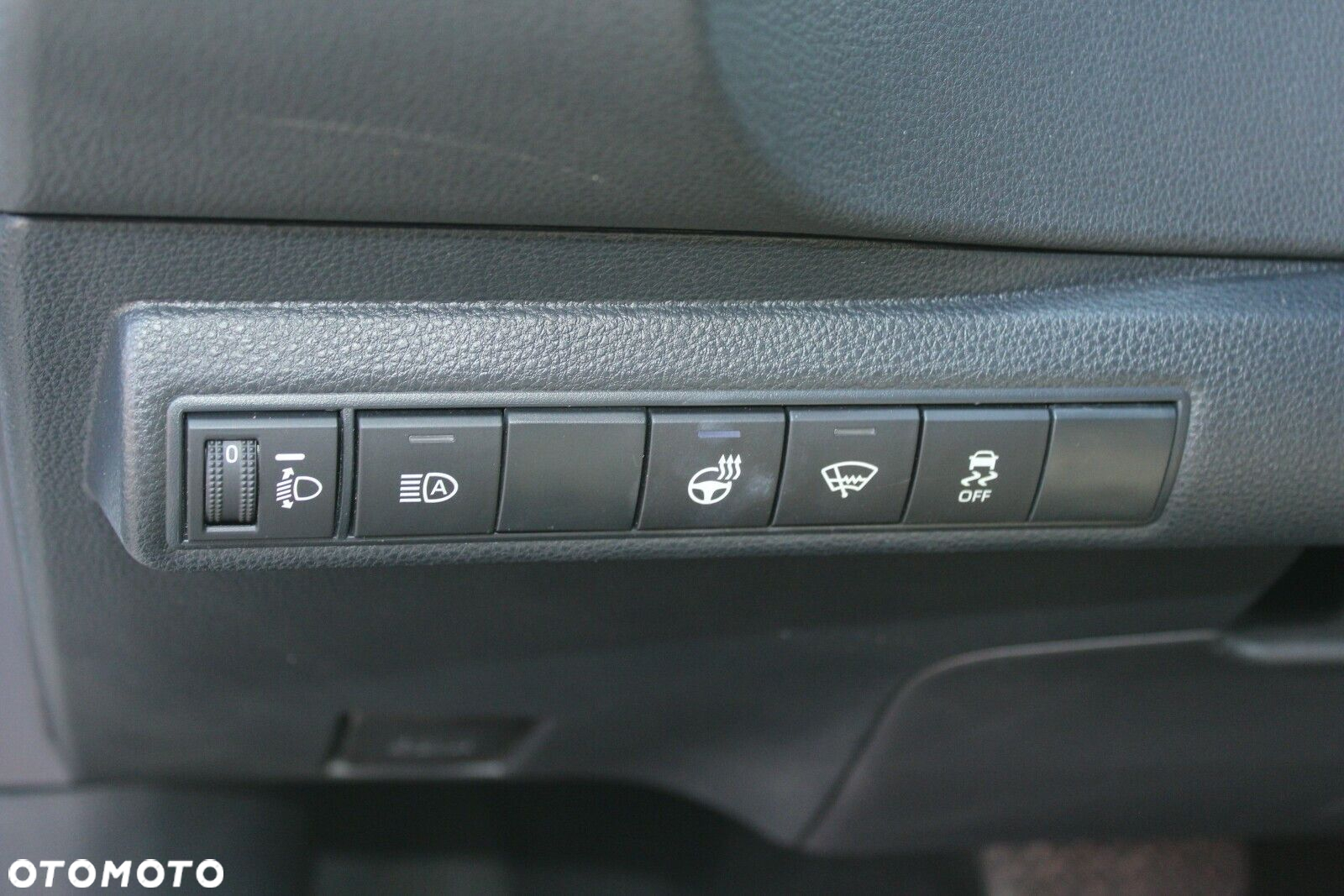 Suzuki Swace - 19