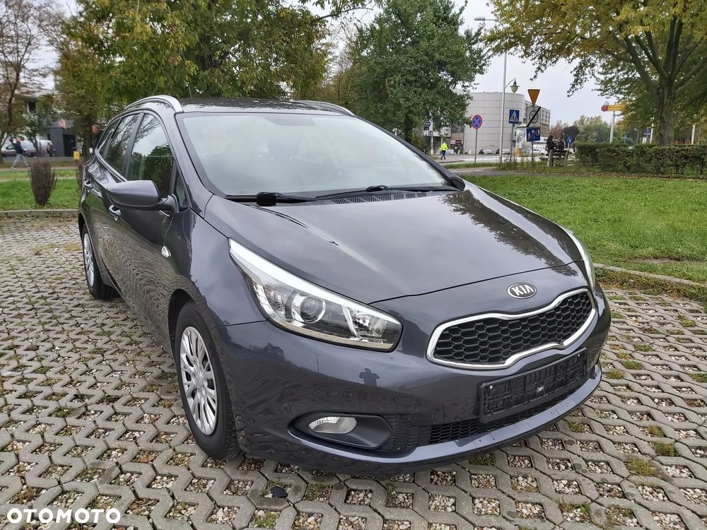 Kia Ceed 1.4 CRDi 90 SW Vision - 9