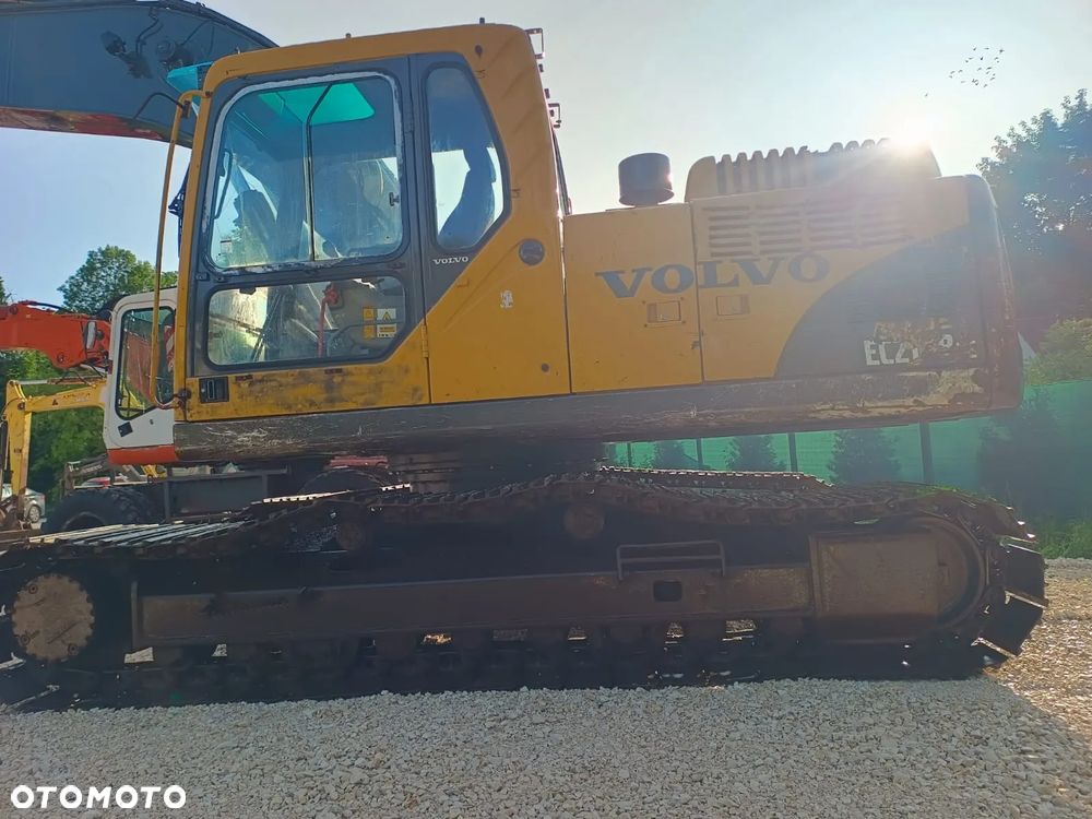 Volvo EC 210BLC - 5