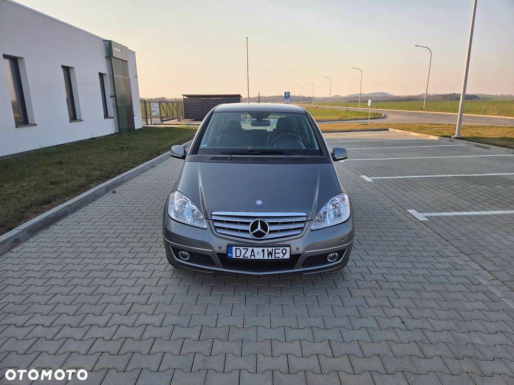 Mercedes-Benz Klasa A 170 BlueEFFICIENCY Avantgarde - 3