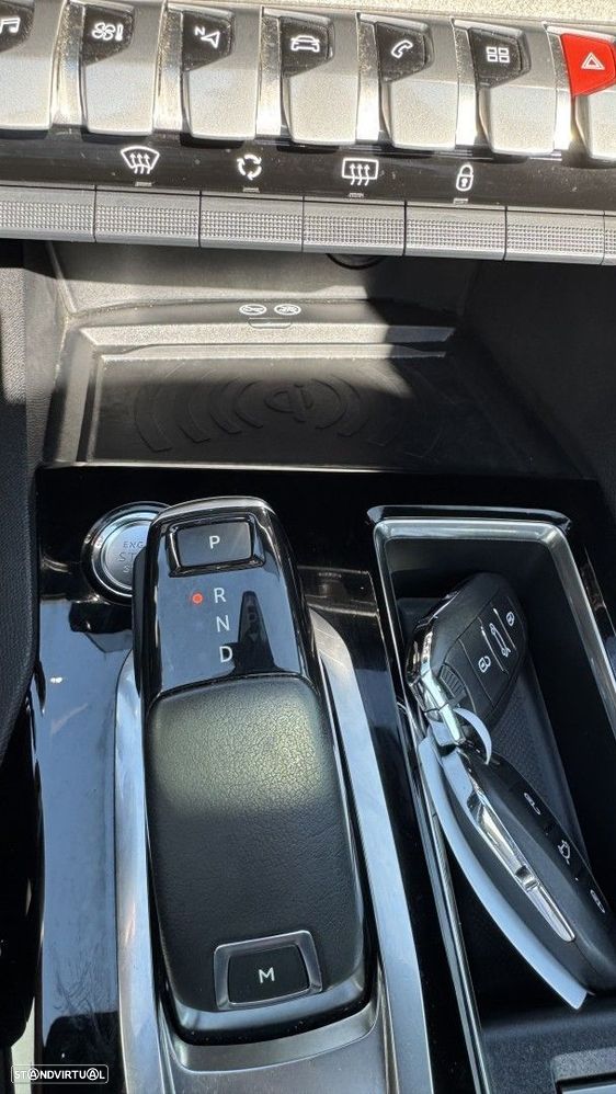 Peugeot 3008 1.2 PureTech GT EAT8 - 27