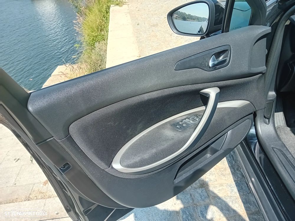 Citroën C5 Tourer 2.0 HDi Séduction - 17
