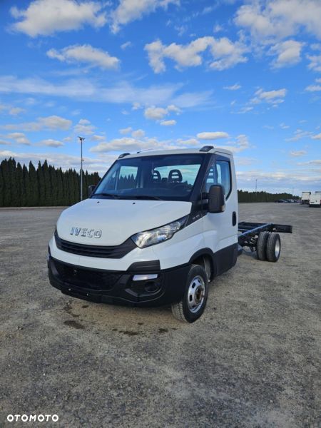 Iveco 35C15