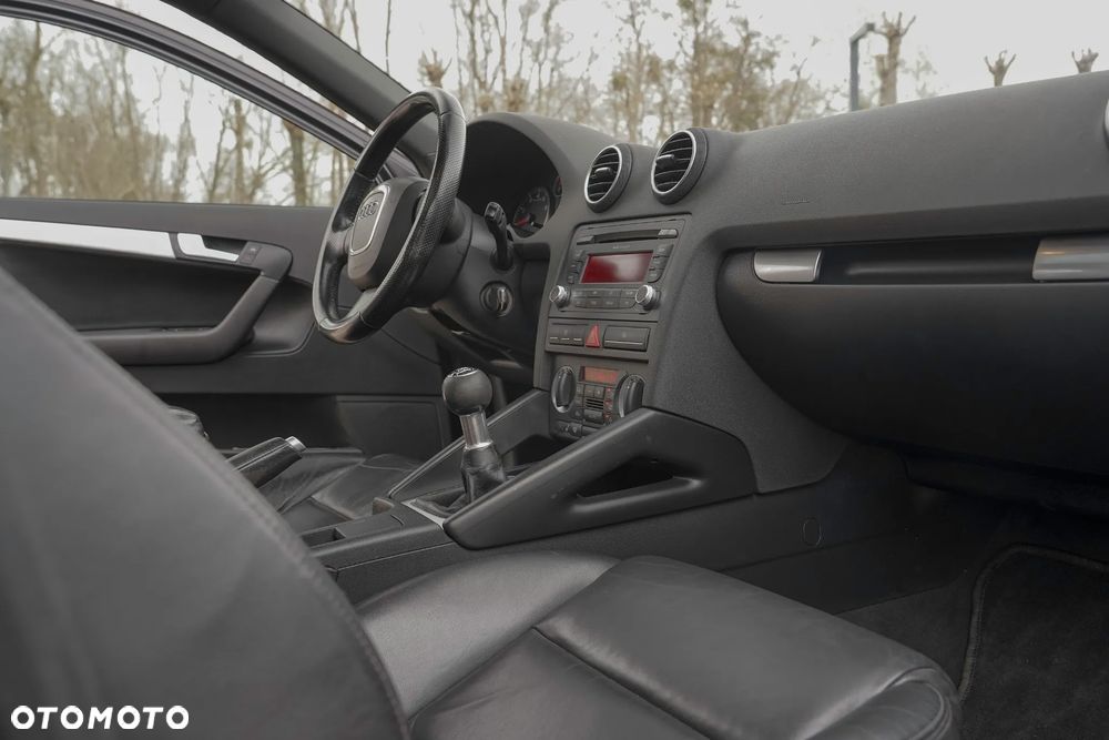Audi A3 Sportback 1.8 TFSI S line Sportpaket (plus) - 11