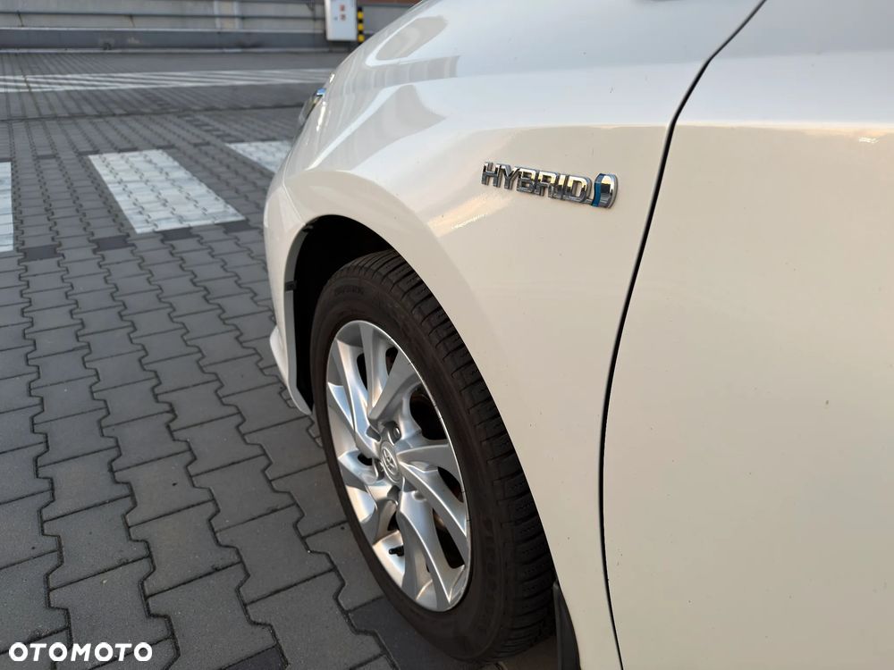 Toyota Auris Hybrid 135 Comfort - 14