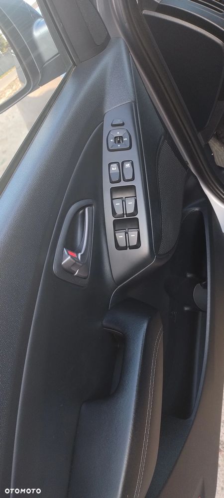 Hyundai ix35 2.0 CRDi 4WD Comfort - 10