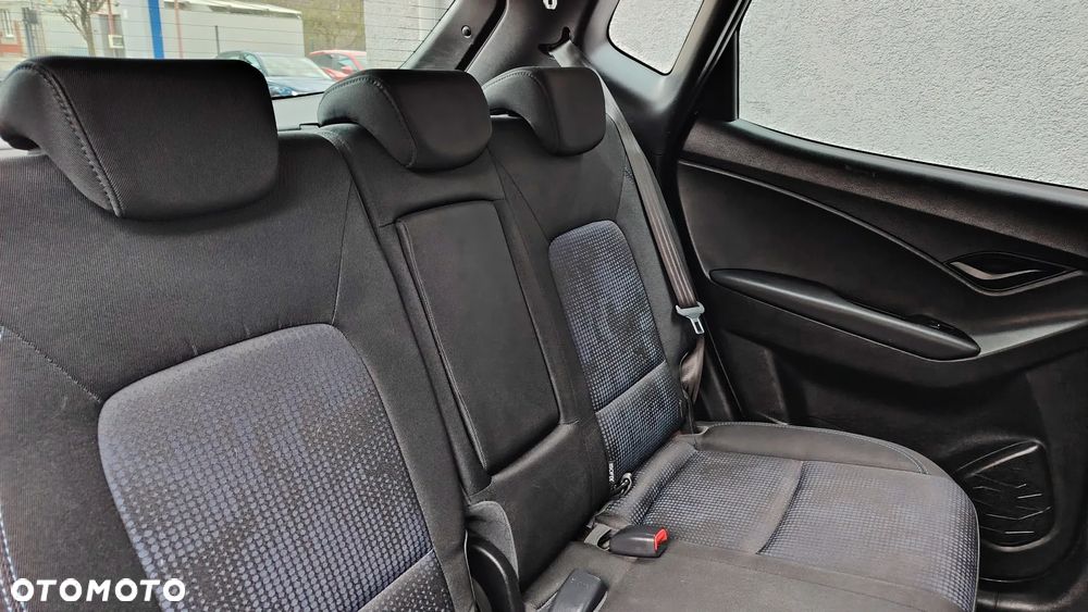 Hyundai ix20 1.4 Fifa World Cup Edition - 17