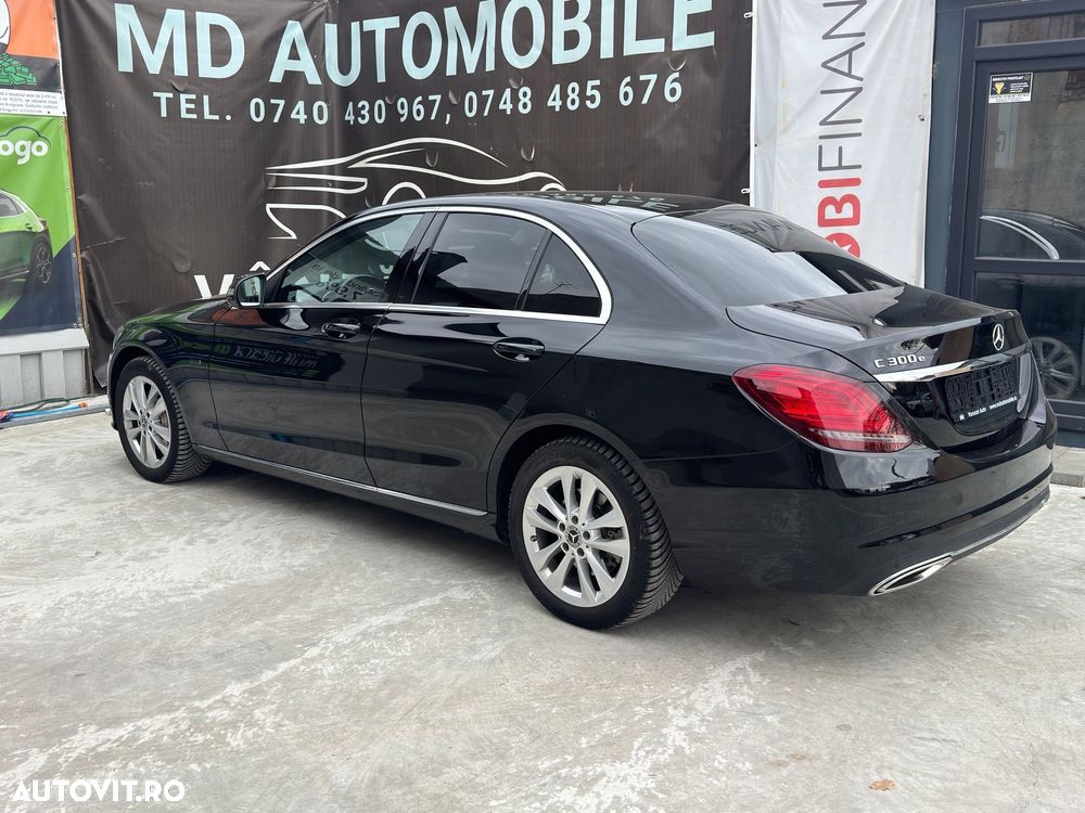 Mercedes-Benz C - 27