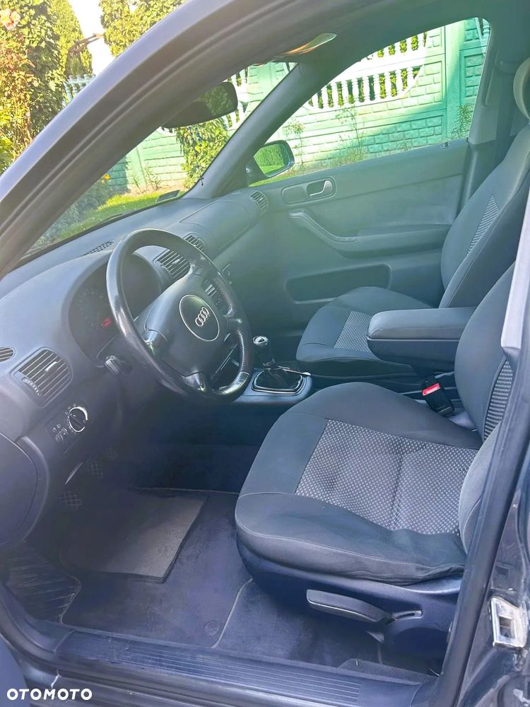 Audi A3 1.9 TDI Ambition - 16
