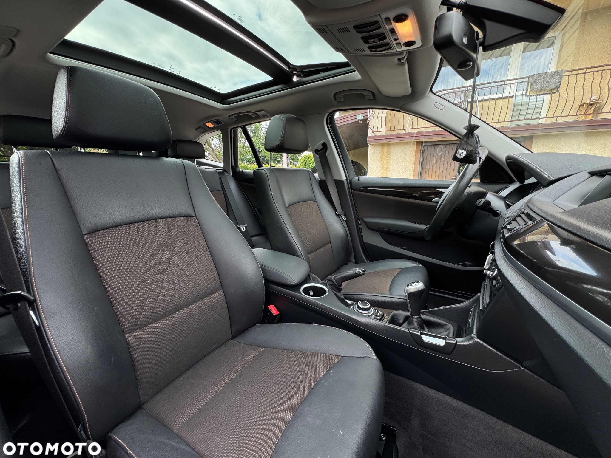 BMW X1 sDrive20d EfficientDynamics - 34