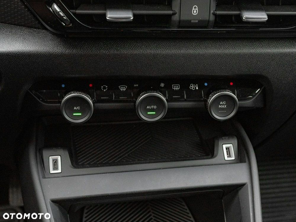 Citroën C4 1.2 PureTech Shine S&S EAT8 - 21