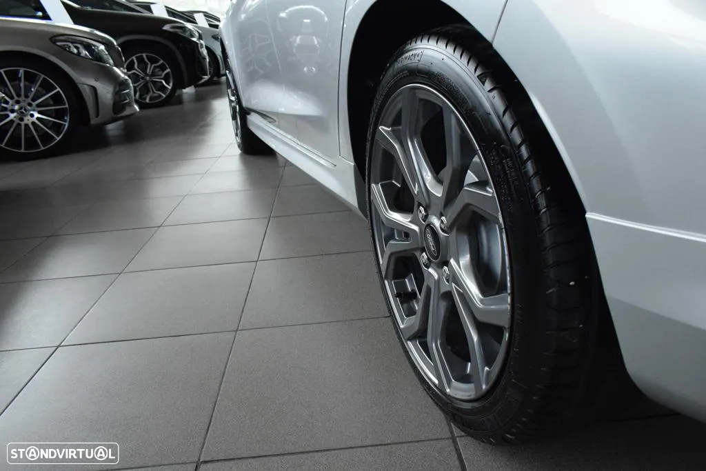 Ford Fiesta 1.0 EcoBoost ST-Line - 37