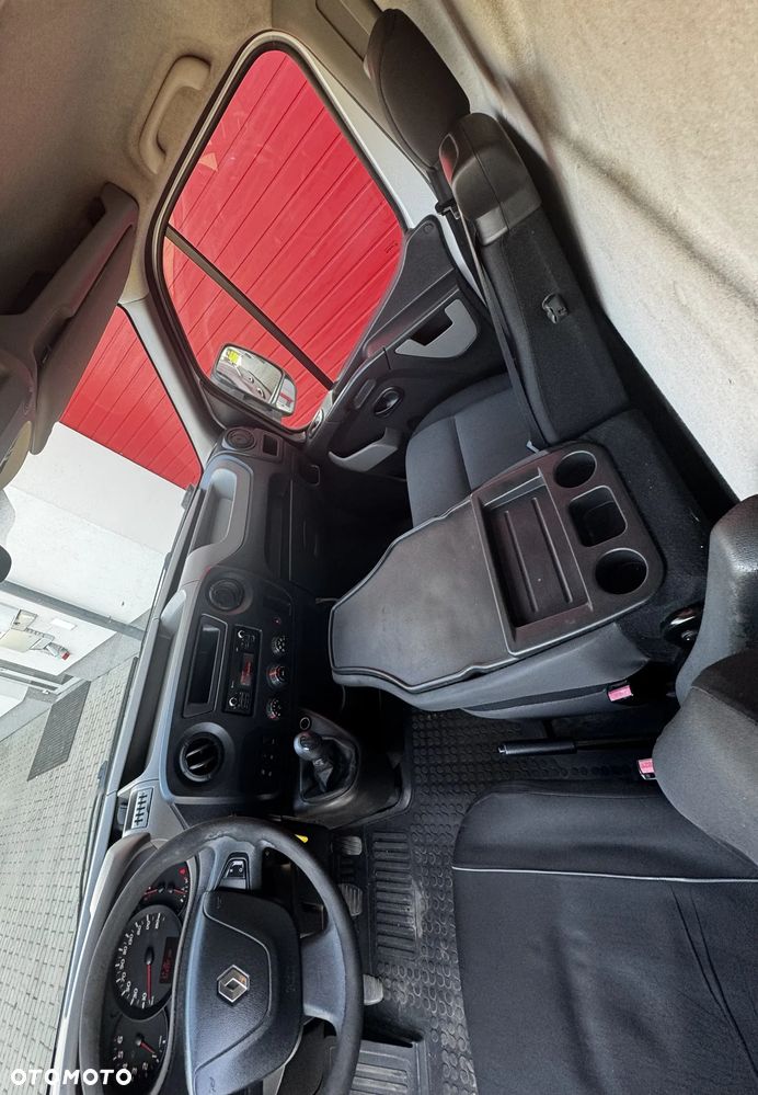 Renault Master - 11