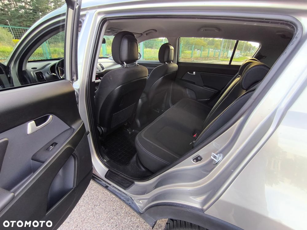 Kia Sportage 1.7 CRDI L 2WD - 10