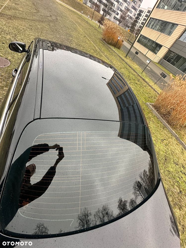 Mercedes-Benz Klasa C 200 4-Matic 9G-TRONIC - 30