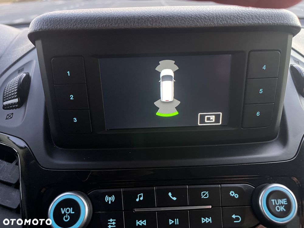 Ford Tourneo Connect Gr 1.5 EcoBlue Titanium - 28