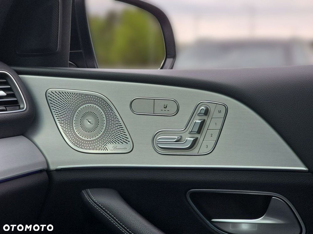 Mercedes-Benz GLE - 21