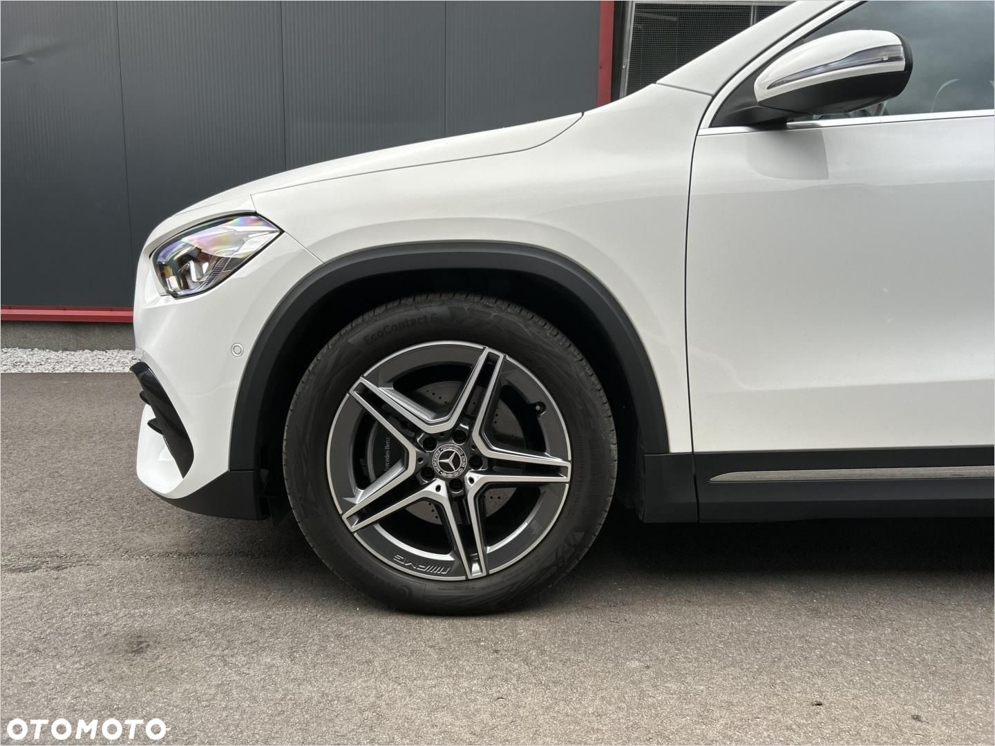 Mercedes-Benz GLA 200 d AMG Line - 16