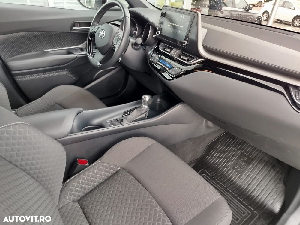 Toyota C-HR 1.8 HSD 4x2 CVT C-enter - 28