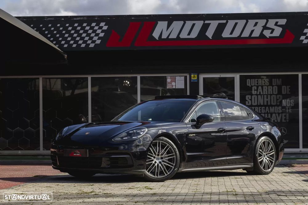 Porsche Panamera 4 E-Hybrid - 9