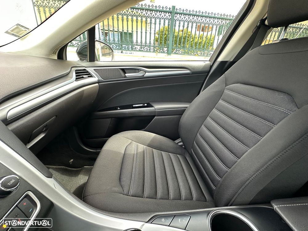 Ford Mondeo SW 1.5 TDCi Titanium - 10