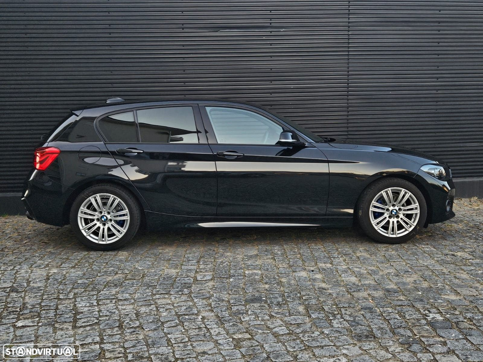 BMW 118 d Pack M - 12