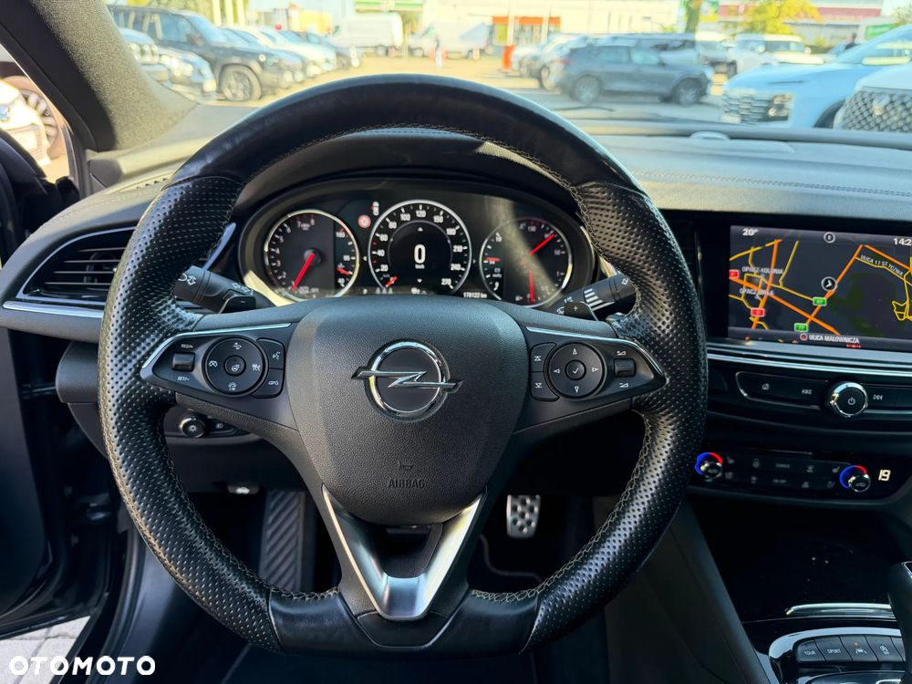 Opel Insignia 2.0 T 4x4 Elite S&S - 17
