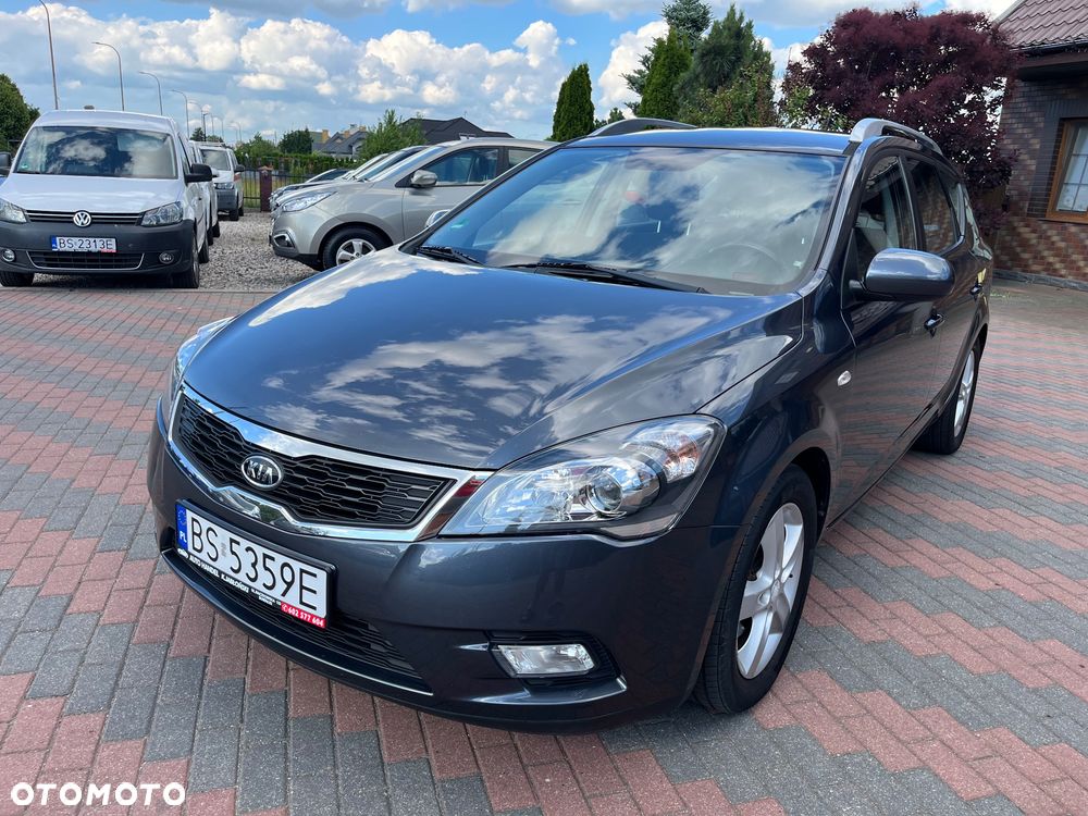 Kia Ceed 1.4 CVVT Attract - 1