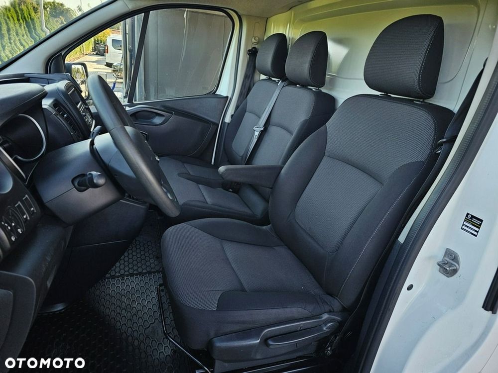 Renault Trafic - 20