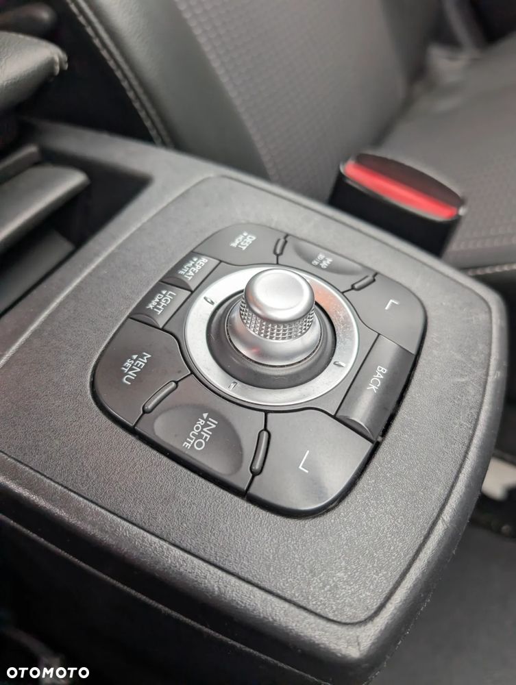 Renault Scenic 1.5dCi TomTom Edition EDC - 17