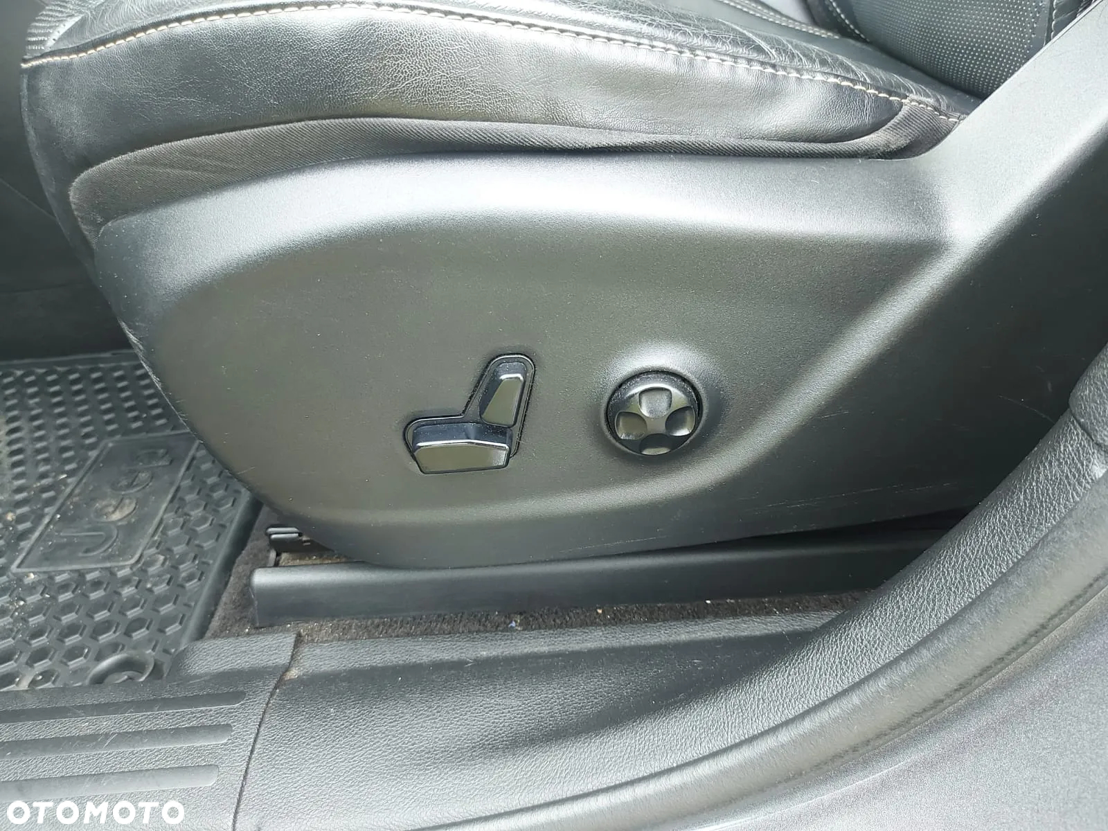 Jeep Cherokee 2.0 MJD Active Drive II Limited - 27