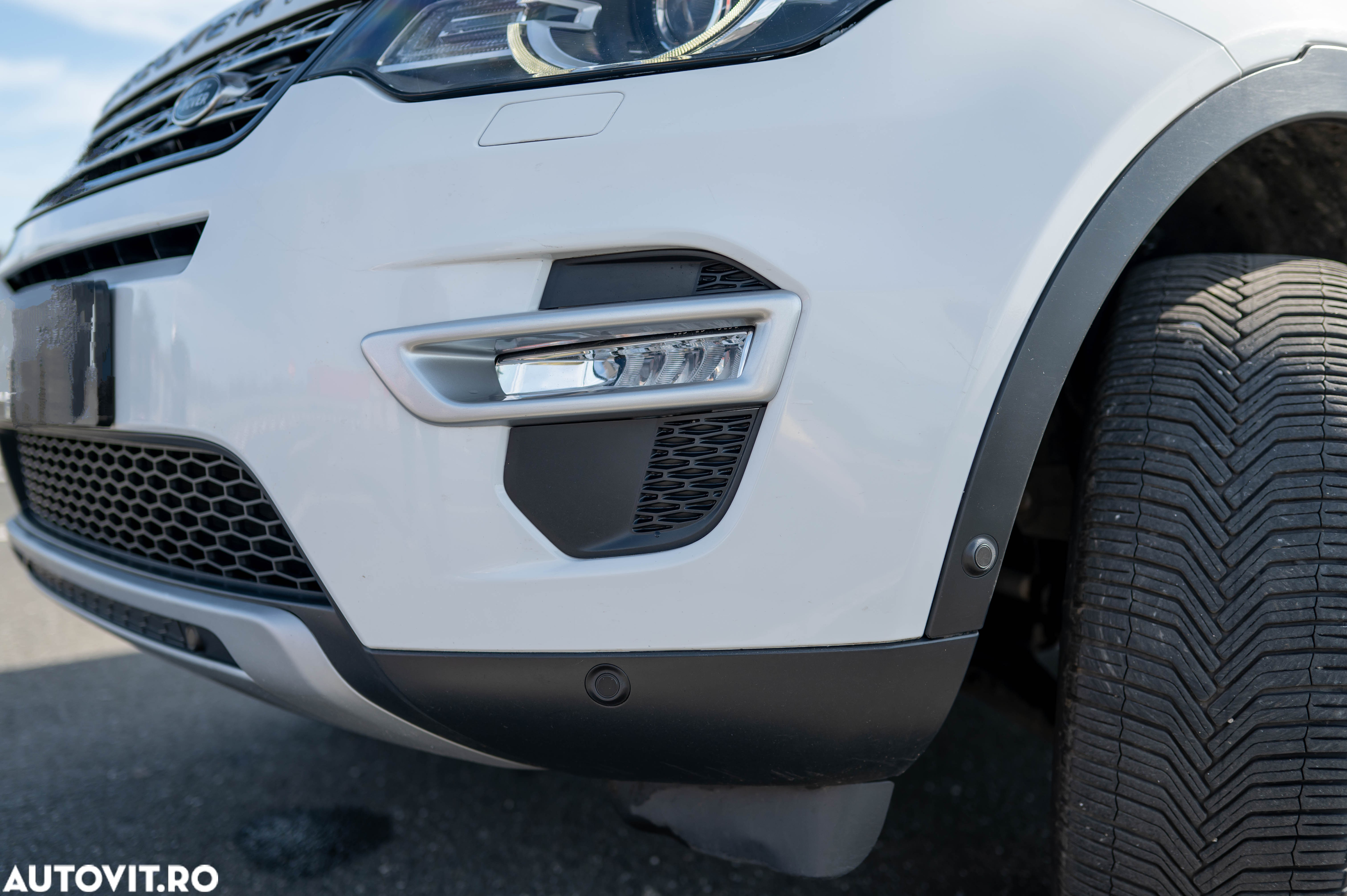 Land Rover Discovery Sport 2.0 l TD4 HSE Luxury Aut. - 9