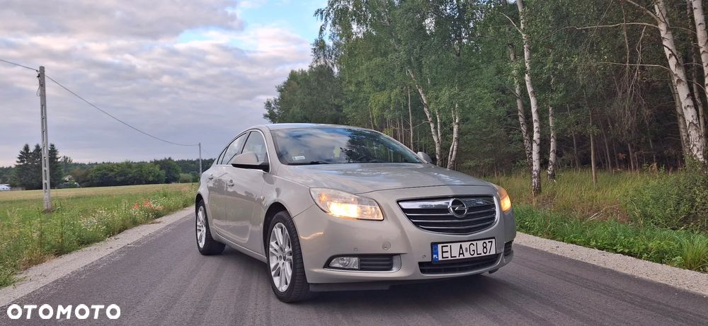 Opel Insignia 1.8 - 8