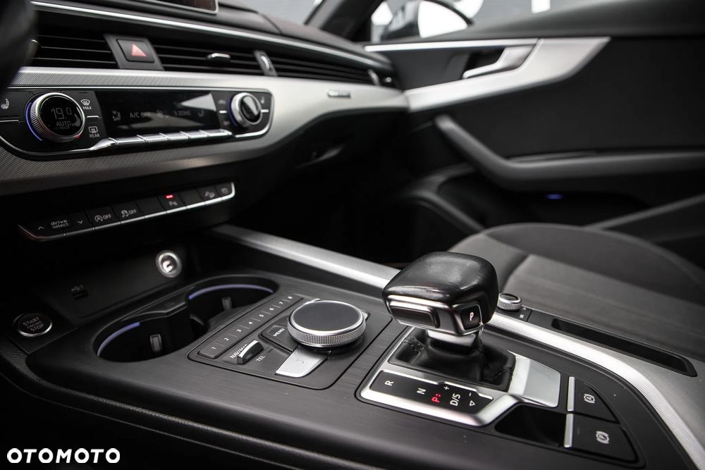 Audi A4 Allroad 2.0 TDI clean diesel Quattro S tronic - 22