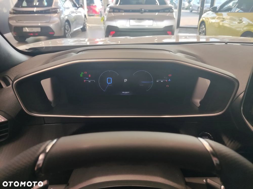Peugeot 2008 - 10