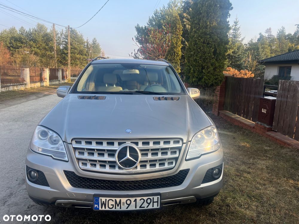 Mercedes-Benz ML 350 4-Matic - 7