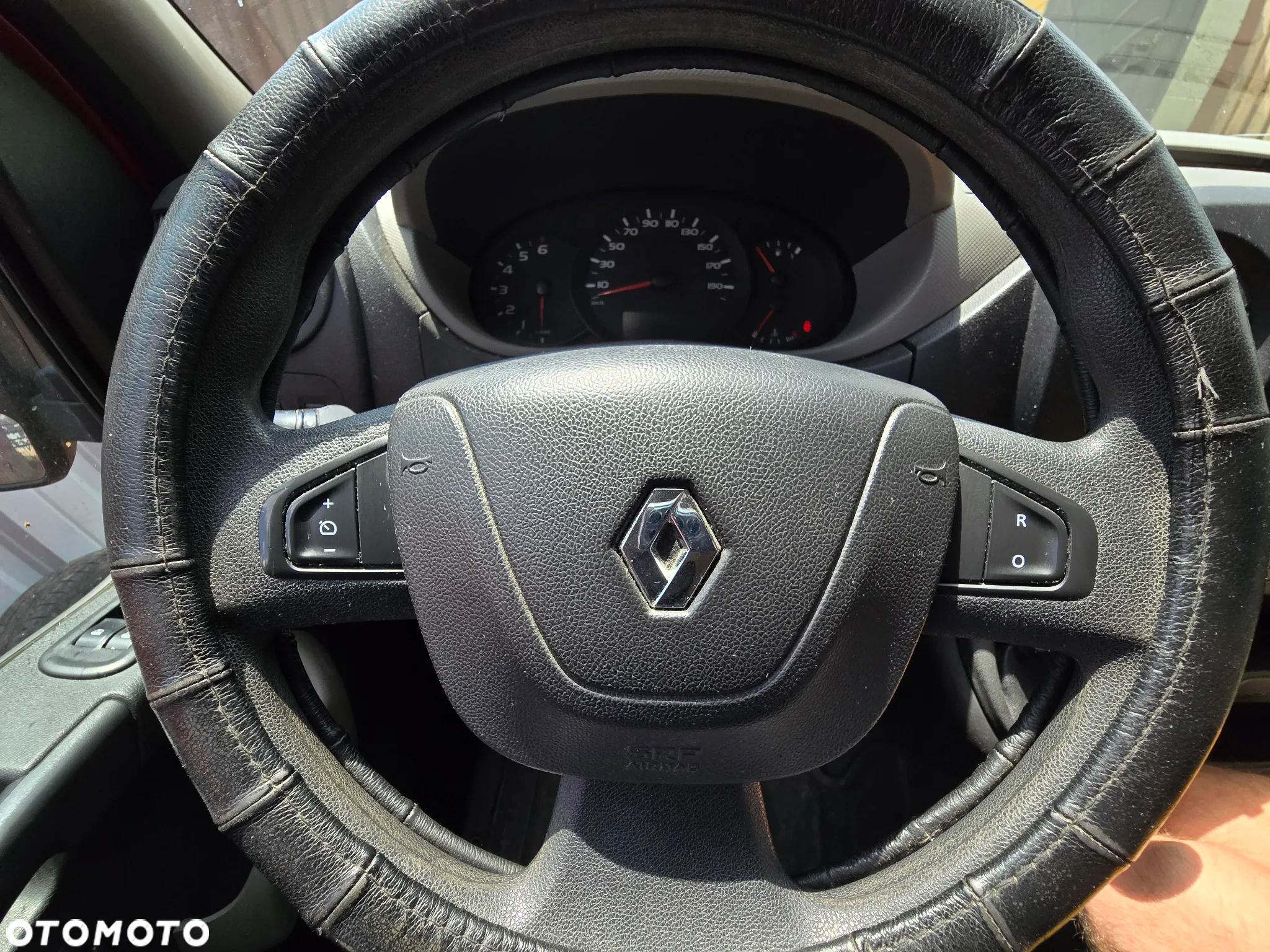 Renault Master - 25