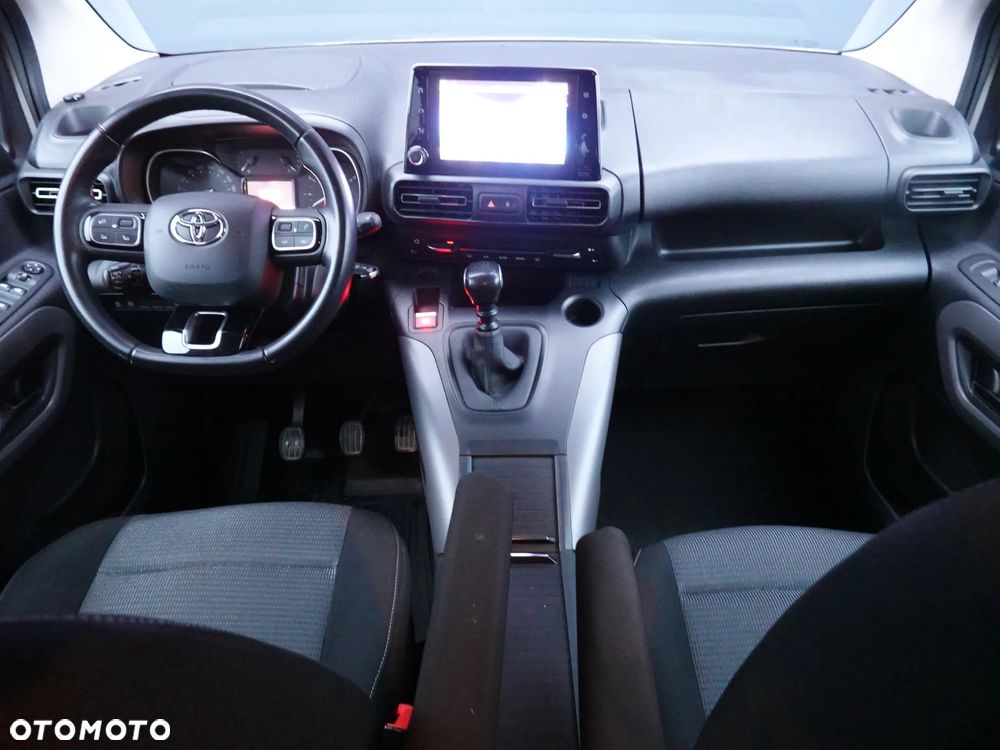 Toyota Proace City Verso Long 1.5 D-4D Business - 8