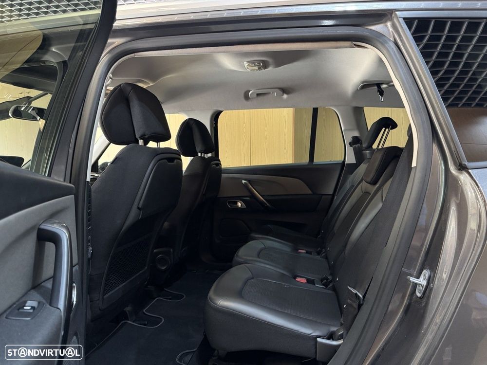 Citroën C4 Spacetourer 1.5 BlueHDi Shine EAT8 - 24