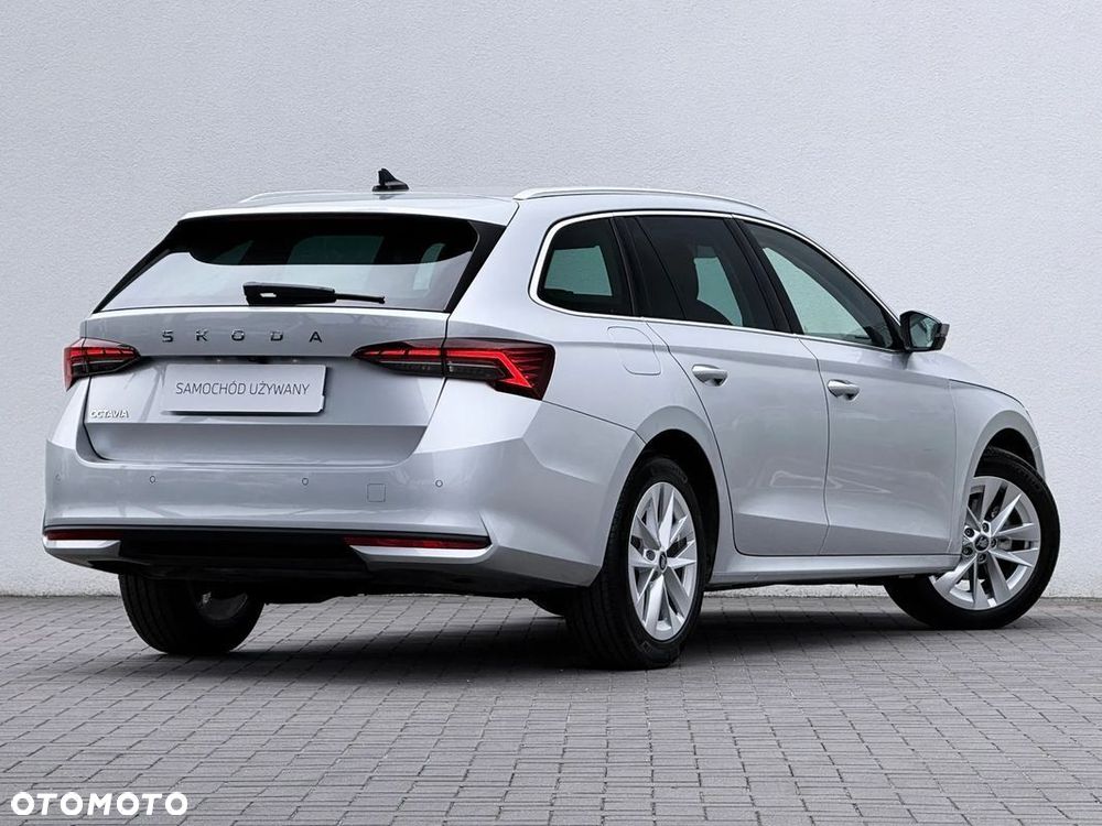 Skoda Octavia 1.5 TSI mHEV Selection DSG - 13